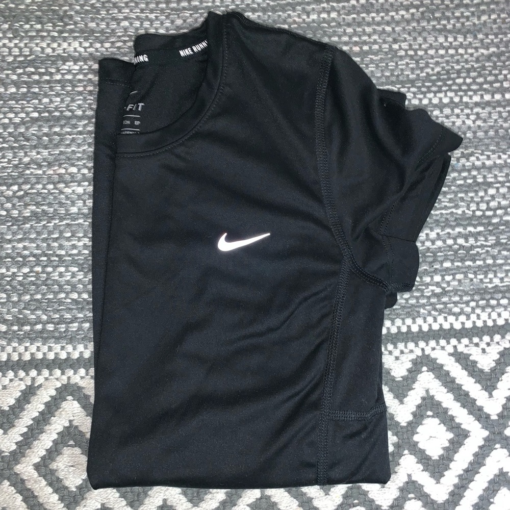 nike dri-fit tshirt